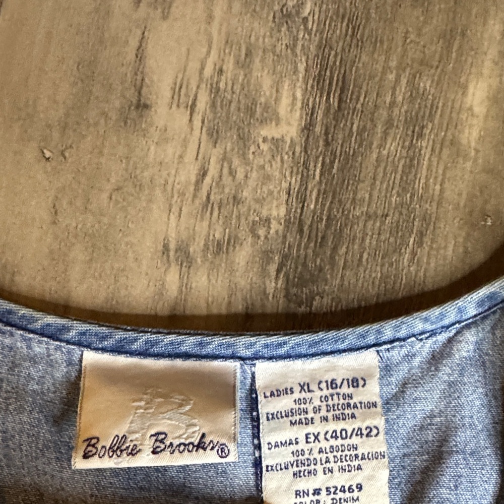 Vintage Cottagecore Bobbie Brooks Denim Vest with Floral Embroidery - Picture 2 of 6